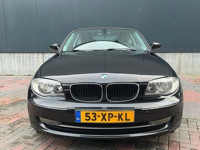 Occasion BMW 118 143 PK (105 kW) 2007 Zwart Hatchback