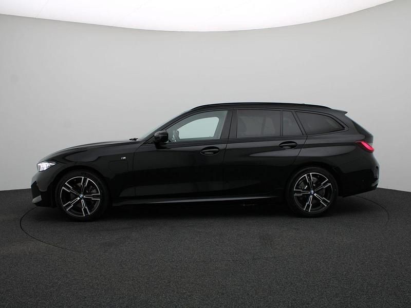 Occasion BMW 330e M Sport 292 PK (214 kW) 2025 Zwart Stationwagen