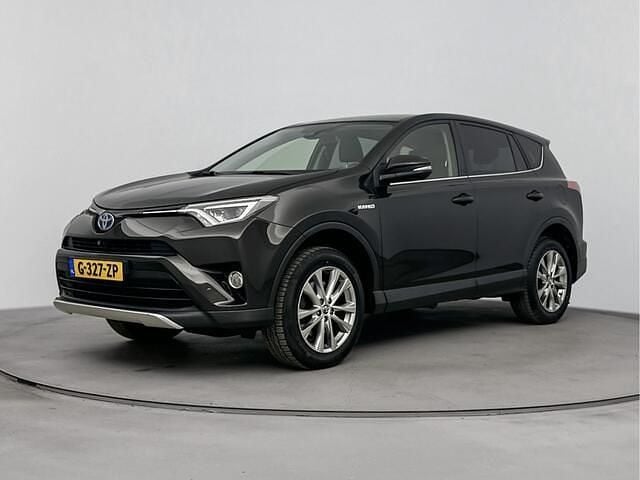 Bruin metallic Gebruikt 2016 Toyota RAV4 Business Edition SUV | € 22.445 - Afbeelding 1/4