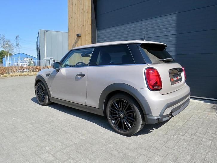 Occasion Mini Cooper Classic 136 PK (100 kW) 2022 , metallic lak Hatchback