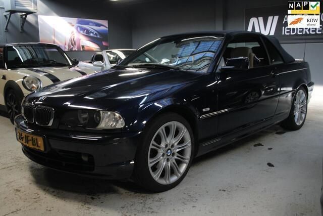 Blauw Gebruikt 2002 BMW 318 Cabriolet Executive Cabriolet | € 3.750 (Eerlijke prijs) - Afbeelding 1/4
