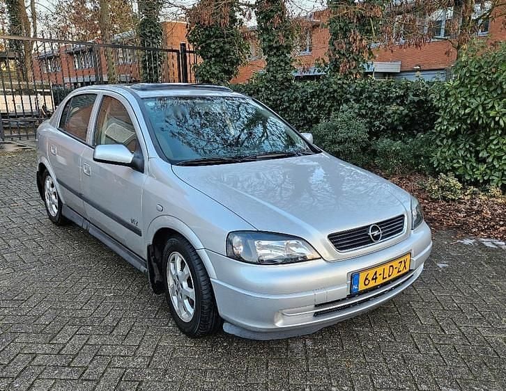 Gebruikt 2002 Opel Astra | € 1.450 (Eerlijke prijs) - Afbeelding 1/4