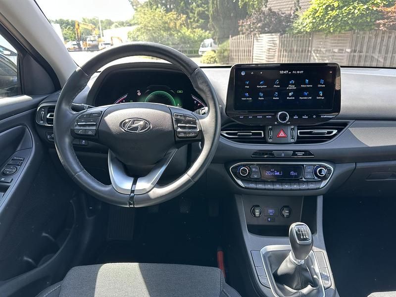 Occasion Hyundai i30 Comfort 120 PK (88 kW) 2021 Bruin Hatchback