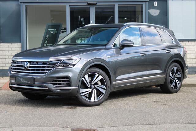 Grijs, metallic lak Gebruikt 2021 VW Touareg SUV | € 55.950 (Eerlijke prijs) - Afbeelding 1/4
