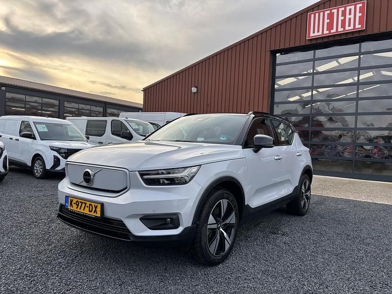 Grijs Gebruikt 2020 Volvo XC40 SUV | € 23.950 (Goede deal) - Afbeelding 1/4