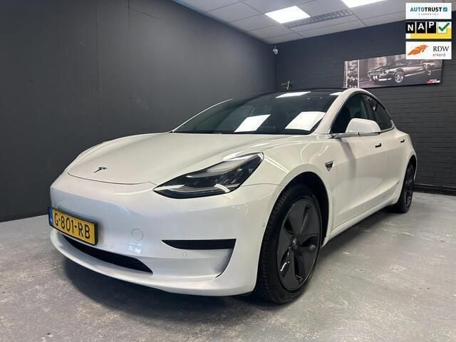 Wit Gebruikt 2019 Tesla Model 3 Standard Range Sedan | € 17.999 (Eerlijke prijs) - Afbeelding 1/4