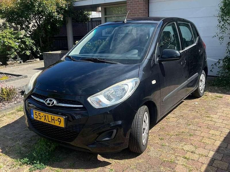 Zwart Gebruikt 2012 Hyundai i10 Hatchback | € 3.750 (Eerlijke prijs) - Afbeelding 1/4