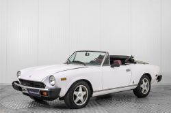 Wit Gebruikt 1979 Fiat 124 Spider Sport Cabriolet | € 8.900 - Afbeelding 1/4