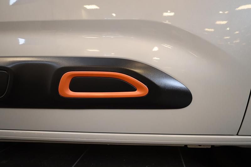 Occasion Citroën Berlingo Shine 2026 Grijs MPV