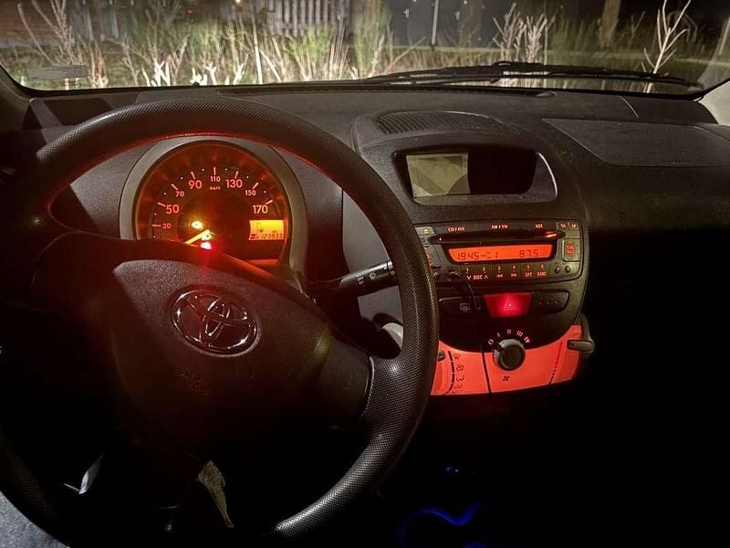 Occasion Toyota Aygo 68 PK (50 kW) 2009 Zwart Hatchback