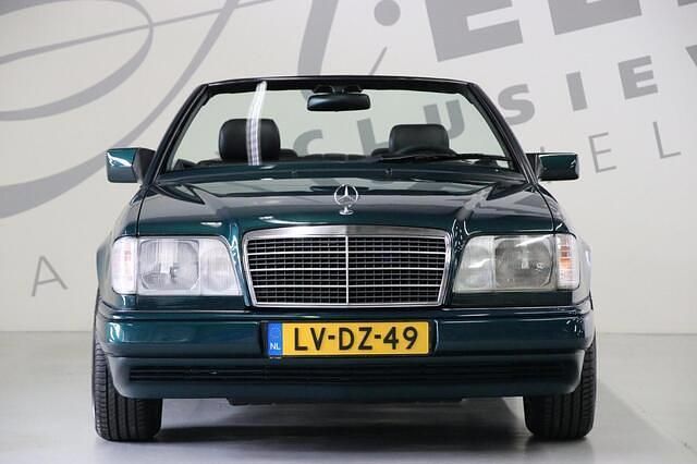 Occasion Mercedes E220 150 PK (110 kW) 1995 Groen Cabriolet