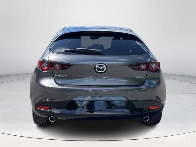 Nieuw Mazda 3 Nagisa 140 PK (102 kW) 2025 Grijs Hatchback