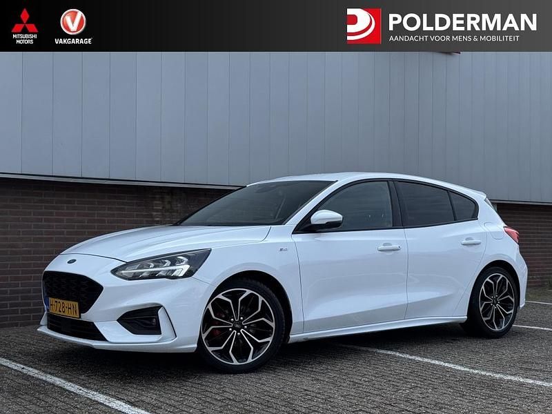 Wit Gebruikt 2020 Ford Focus ST Hatchback | € 21.749 (Eerlijke prijs) - Afbeelding 1/4