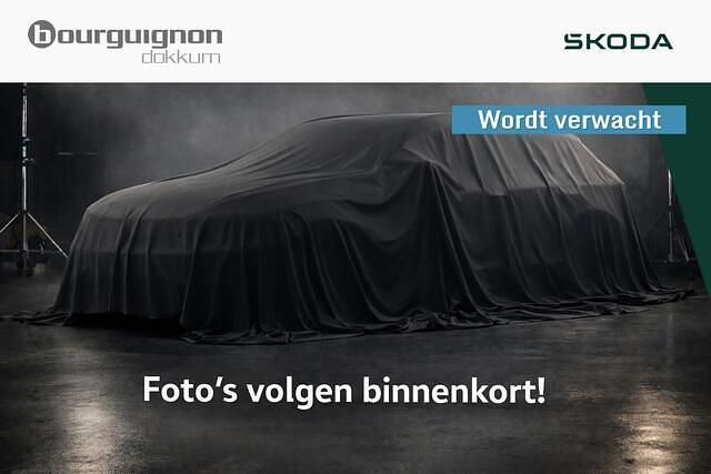 Zwart Occasion 2020 Skoda Superb Business Line Stationwagen | € 20.400 (Goede deal) - Afbeelding 1/1