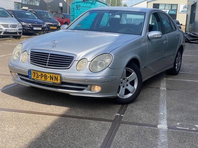 Occasion Mercedes E200 Avantgarde 163 PK (119 kW) 2004 Grijs Sedan