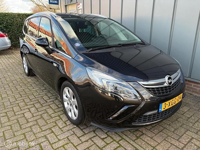 Zwart Occasion 2014 Opel Zafira Tourer MPV | € 8.250 (Eerlijke prijs) - Afbeelding 1/4