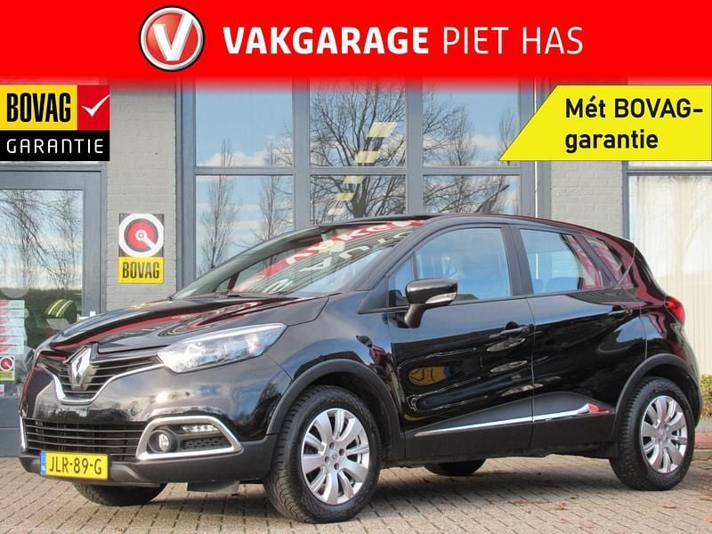 Zwart Gebruikt 2015 Renault Captur Dynamique SUV | € 9.900 (Eerlijke prijs) - Afbeelding 1/4