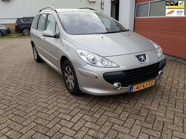 Grijs Gebruikt 2007 Peugeot 307 Premium Stationwagen | € 850 (Super prijs) - Afbeelding 1/4