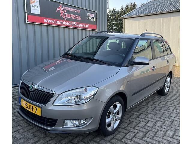 Occasion Skoda Fabia Tour 86 PK (63 kW) 2011 Beige Stationwagen