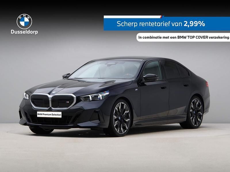 Zwart Gebruikt 2023 BMW i5 Comfort Edition Sedan | € 69.950 (Super prijs) - Afbeelding 1/4