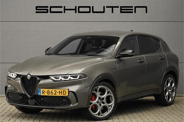 Grijs Gebruikt 2022 Alfa Romeo Tonale Veloce SUV | € 32.900 (Eerlijke prijs) - Afbeelding 1/3