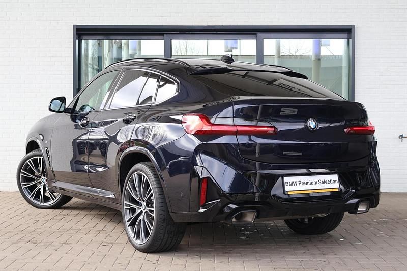 Occasion BMW X4 Executive 184 PK (135 kW) 2024 Zwart SUV