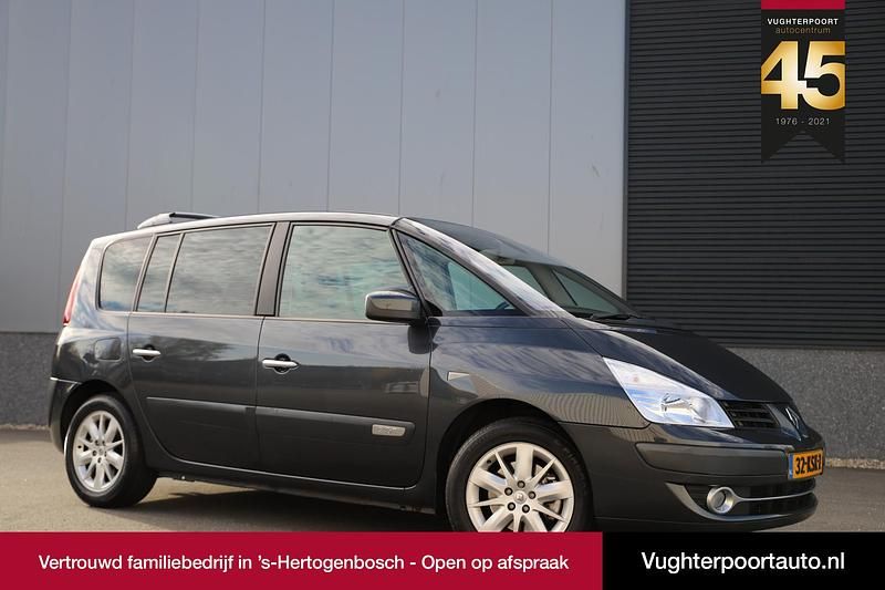 Grijs (metallic) Gebruikt 2010 Renault Espace Dynamique MPV | € 12.950 - Afbeelding 1/4