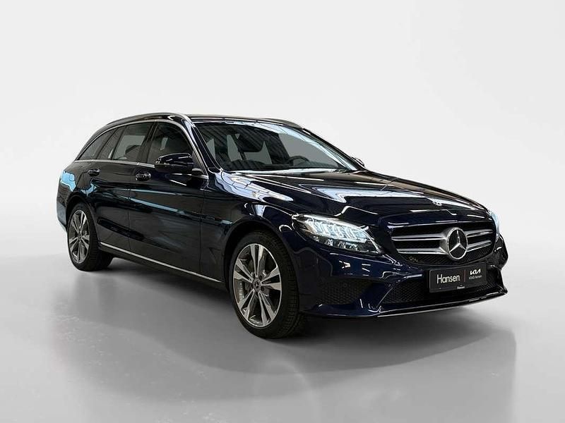 Occasion Mercedes C300e Avantgarde 320 PK (235 kW) 2020 Blauw Stationwagen