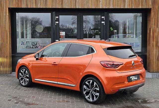 Occasion Renault Clio V Intens 101 PK (74 kW) 2020 Oranje Hatchback
