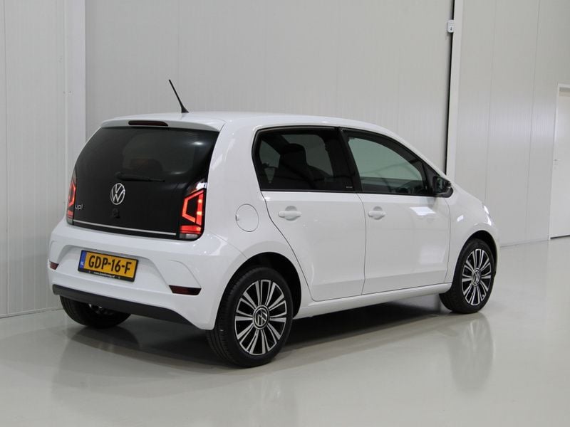 Hatchback Gebruikt 2021 VW up! Active Hatchback | € 12.950 (Eerlijke prijs) - Afbeelding 1/3