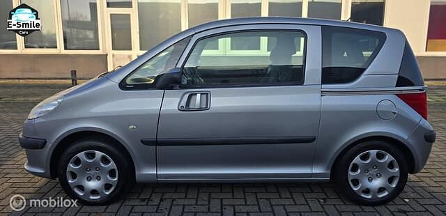 Occasion Peugeot 1007 109 PK (80 kW) 2006 Zwart MPV