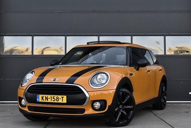 Occasion Mini One Clubman Business 102 PK (75 kW) 2016 Oranje Stationwagen