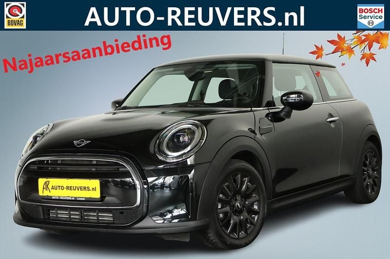 Zwart Gebruikt 2022 Mini Cooper Business Hatchback | € 19.900 (Eerlijke prijs) - Afbeelding 1/4