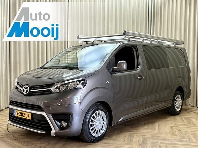 Grijs Gebruikt 2017 Toyota Proace Van | € 13.950 (Duur) - Afbeelding 1/4