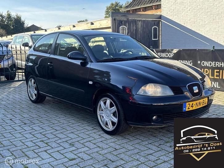 Zwart Gebruikt 2003 Seat Ibiza Sport Hatchback | € 450 (Super prijs) - Afbeelding 1/4