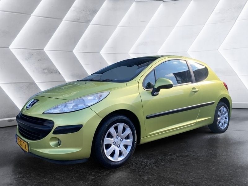 Geel Gebruikt 2008 Peugeot 207 Hatchback | € 2.740 (Duur) - Afbeelding 1/4