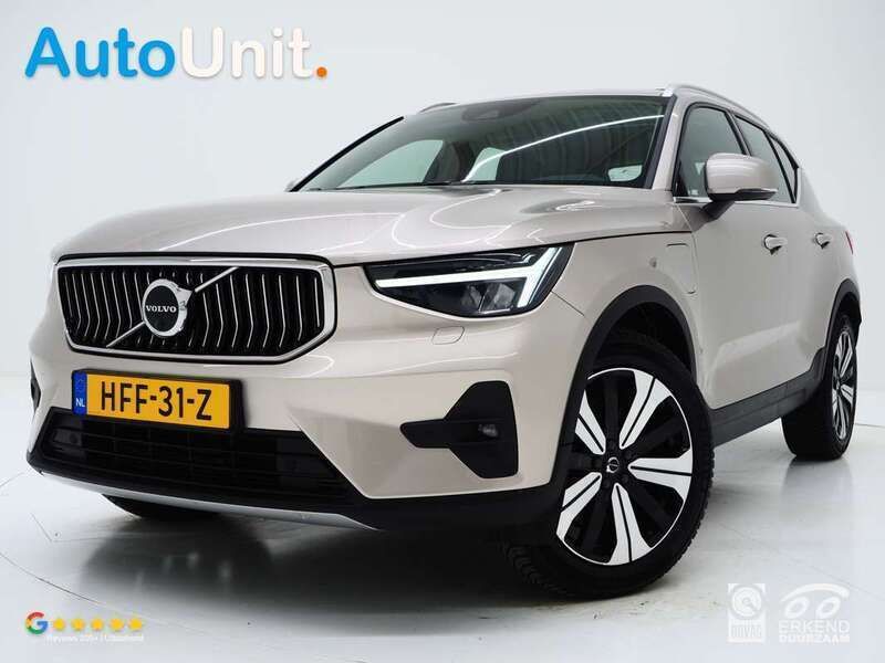 Goud, metallic lak Gebruikt 2022 Volvo XC40 Ultimate SUV | € 32.840 (Eerlijke prijs) - Afbeelding 1/4