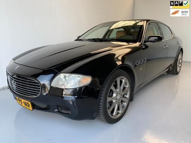 Zwart Gebruikt 2004 Maserati Quattroporte Sedan | € 16.999 (Iets duurder) - Afbeelding 1/4