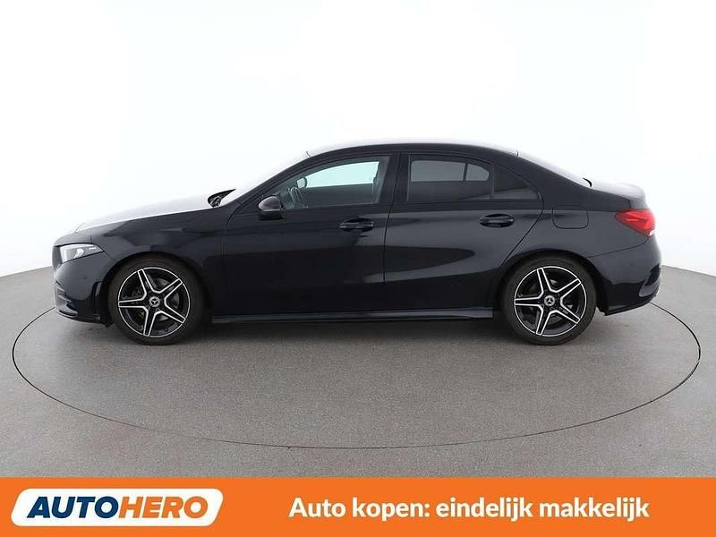 Occasion Mercedes A180 AMG line 136 PK (100 kW) 2020 Zwart Sedan