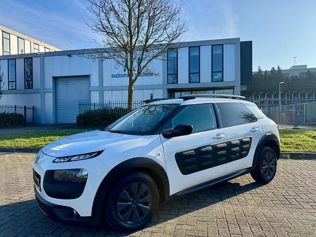 Wit Occasion 2014 Citroën C4 Shine SUV | € 4.995 (Iets duurder) - Afbeelding 1/4