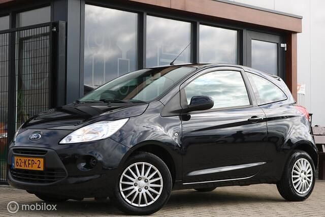 Zwart Gebruikt 2009 Ford Ka Trend Hatchback | € 3.250 (Eerlijke prijs) - Afbeelding 1/4