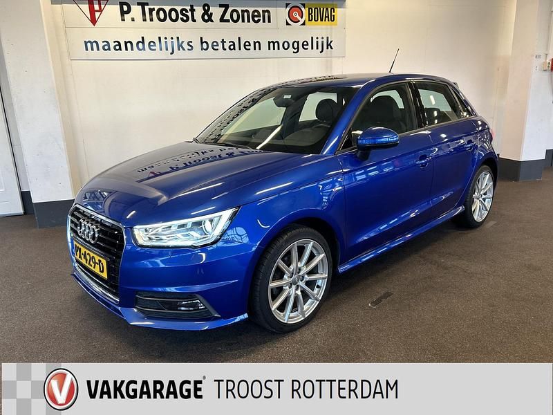 Blauw Gebruikt 2017 Audi A1 S-Line Hatchback | € 14.750 (Eerlijke prijs) - Afbeelding 1/4
