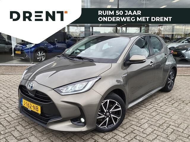 Groen Gebruikt 2020 Toyota Yaris Edition Hatchback | € 19.995 (Eerlijke prijs) - Afbeelding 1/4