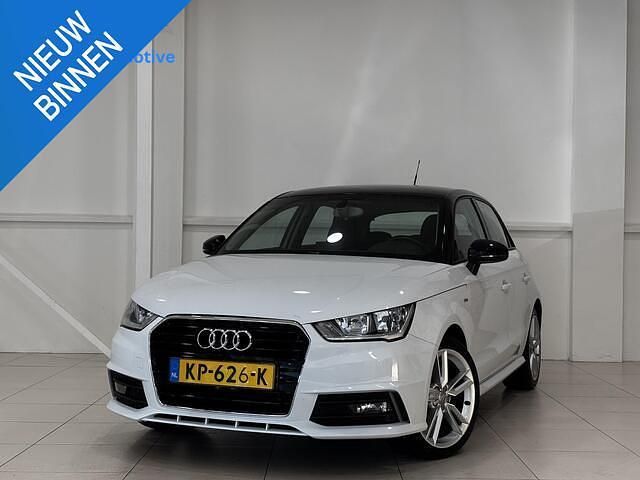Wit Occasion 2017 Audi A1 Sportback S-Line Hatchback | € 13.544 (Eerlijke prijs) - Afbeelding 1/4