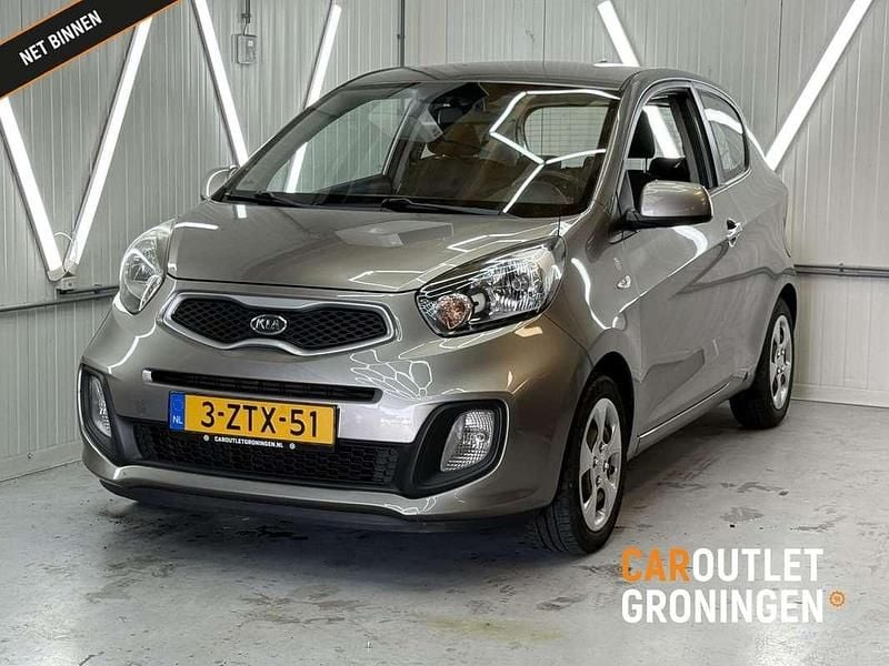 Grijs Gebruikt 2011 Kia Picanto Hatchback | € 3.990 (Eerlijke prijs) - Afbeelding 1/3