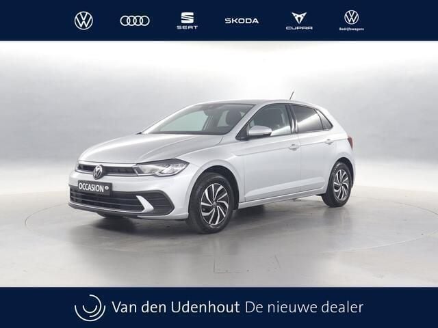 Grijs, metallic lak Gebruikt 2024 VW Polo Edition Hatchback | € 23.550 (Eerlijke prijs) - Afbeelding 1/4