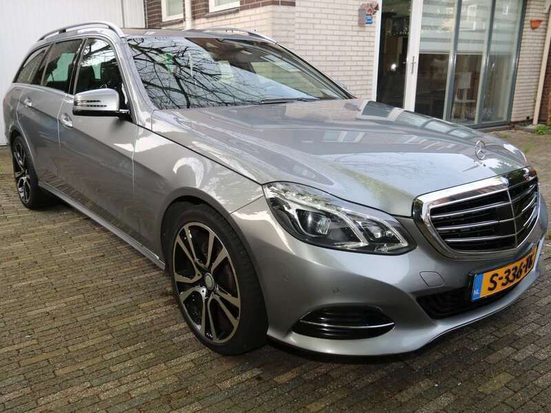 Zilver Gebruikt 2013 Mercedes E250 Avantgarde Stationwagen | € 16.000 - Afbeelding 1/4