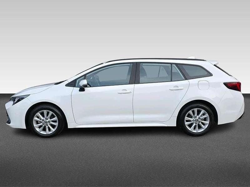 Occasion Toyota Corolla Comfort 140 PK (102 kW) 2024 Wit Stationwagen