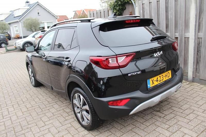 Occasion Kia Stonic 99 PK (72 kW) 2023 Zwart SUV