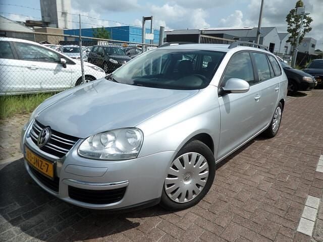 Grijs Gebruikt 2009 VW Golf VI Trendline Stationwagen | € 3.499 (Goede deal) - Afbeelding 1/4